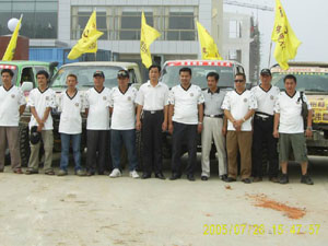 “伟昌铝材猎人车队”到达Z6人生就是博山东分厂