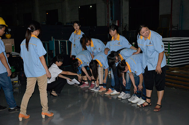 2013国庆节女子八人九足角逐