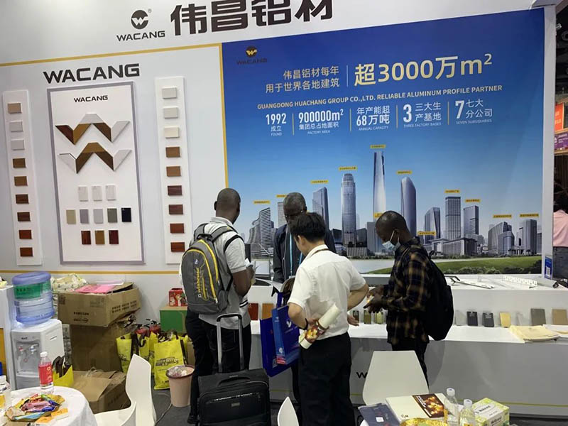 人气爆棚 | Z6人生就是博集团携主题产品闪灼133届广交会!