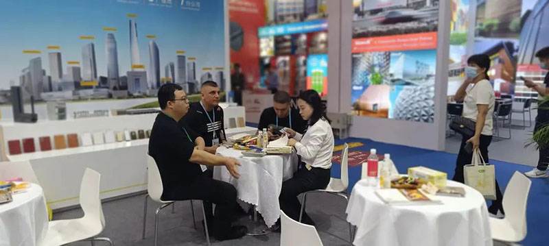 人气爆棚 | Z6人生就是博集团携主题产品闪灼133届广交会!