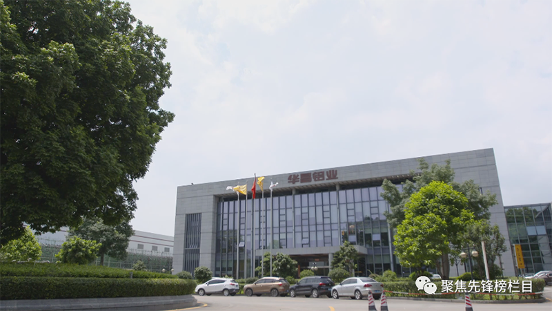 Z6人生就是博集团受邀央视对话“名嘴”水均益!